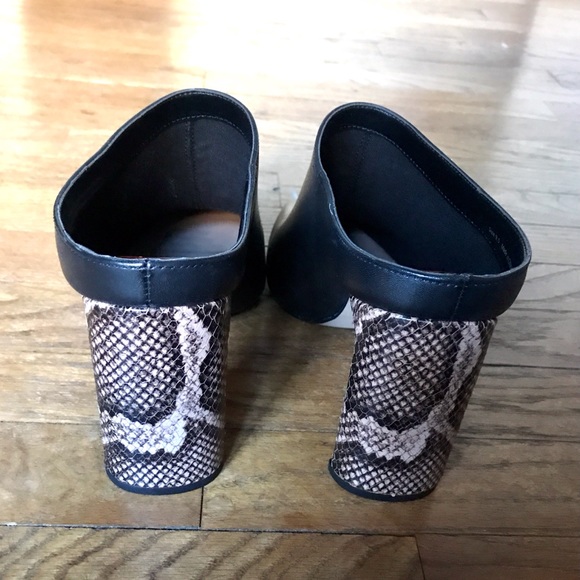 Dolce Vita Black Snake embossed heel Leather Mules - Picture 7 of 15